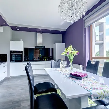 Apartment Malaga - Nadmorski Dwor *